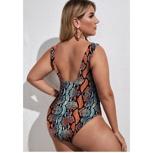 SHEIN Swimsuit - Picture 1 of 4